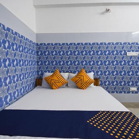 Oyo 73902 Vyttila Residency Ξενοδοχείο Kochi Εξωτερικό φωτογραφία