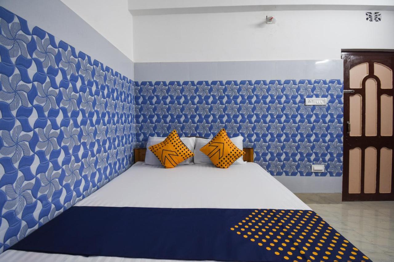 Oyo 73902 Vyttila Residency Ξενοδοχείο Kochi Εξωτερικό φωτογραφία